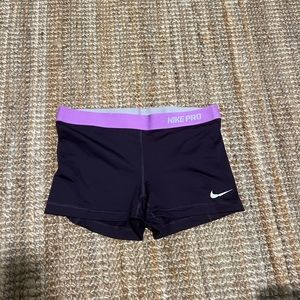 Nike Pro spandex size large